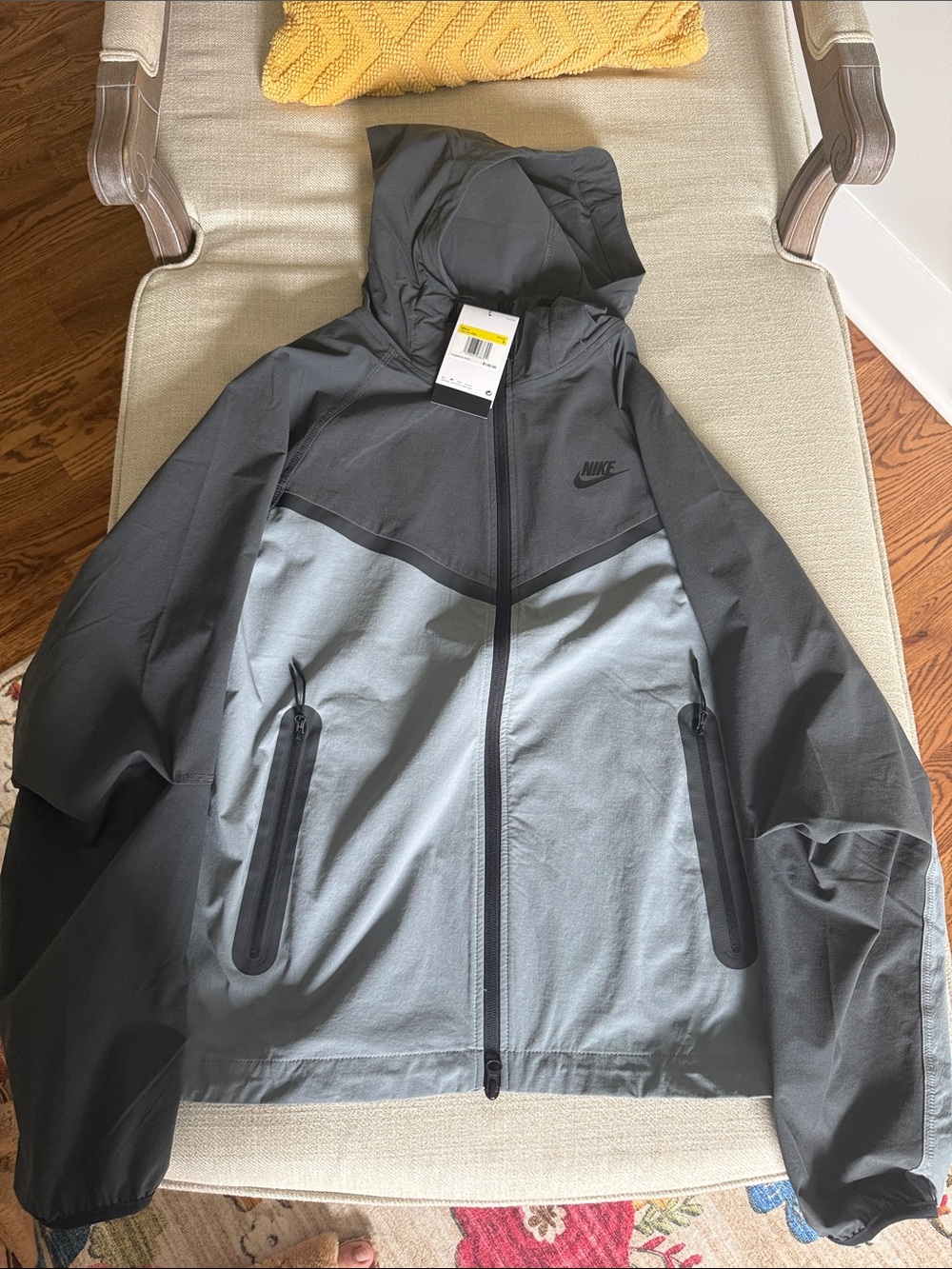 Nike Colorblock Hooded Windbreaker in Charcoal and Light Gray